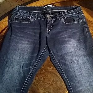 No boundaries size 13